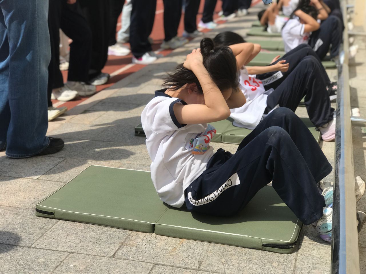6.体育
