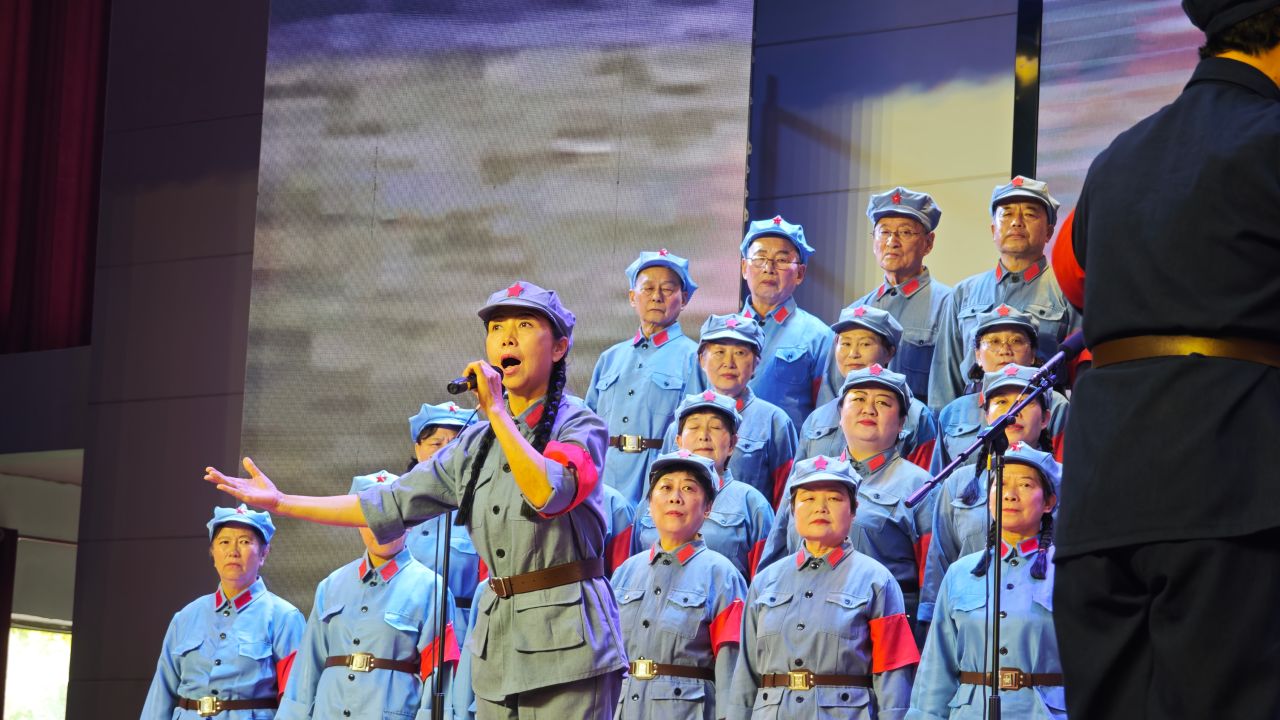 女特写IMG_20260924_151104._看图王